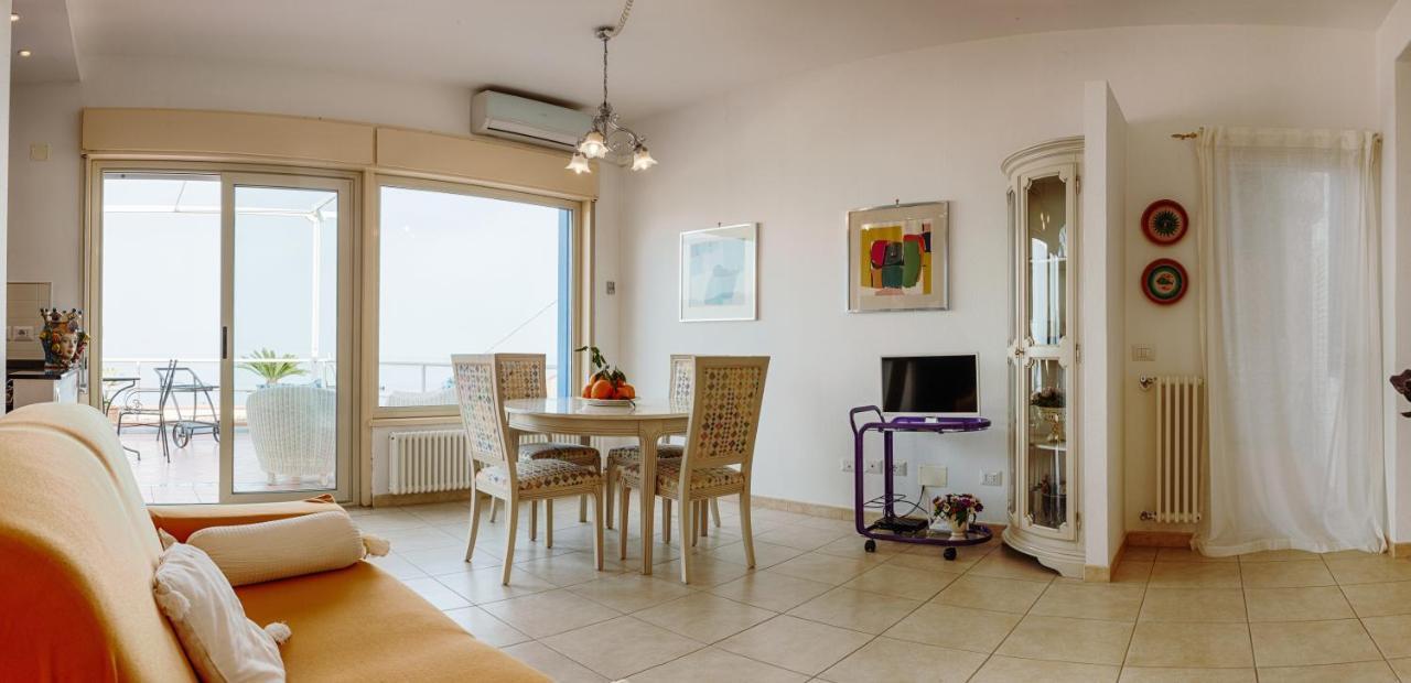 הוילה Casa Amapola טאורמינה מראה חיצוני תמונה